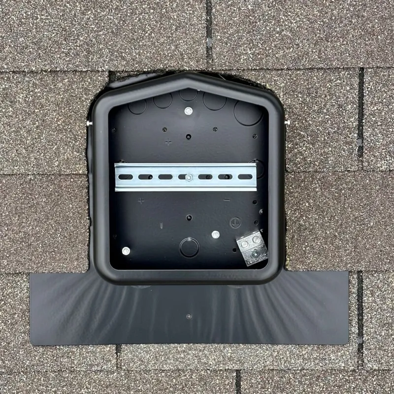 Best Seller SolaDeck 0799-2B Original Flashed Roof Mount Metal Junction Box